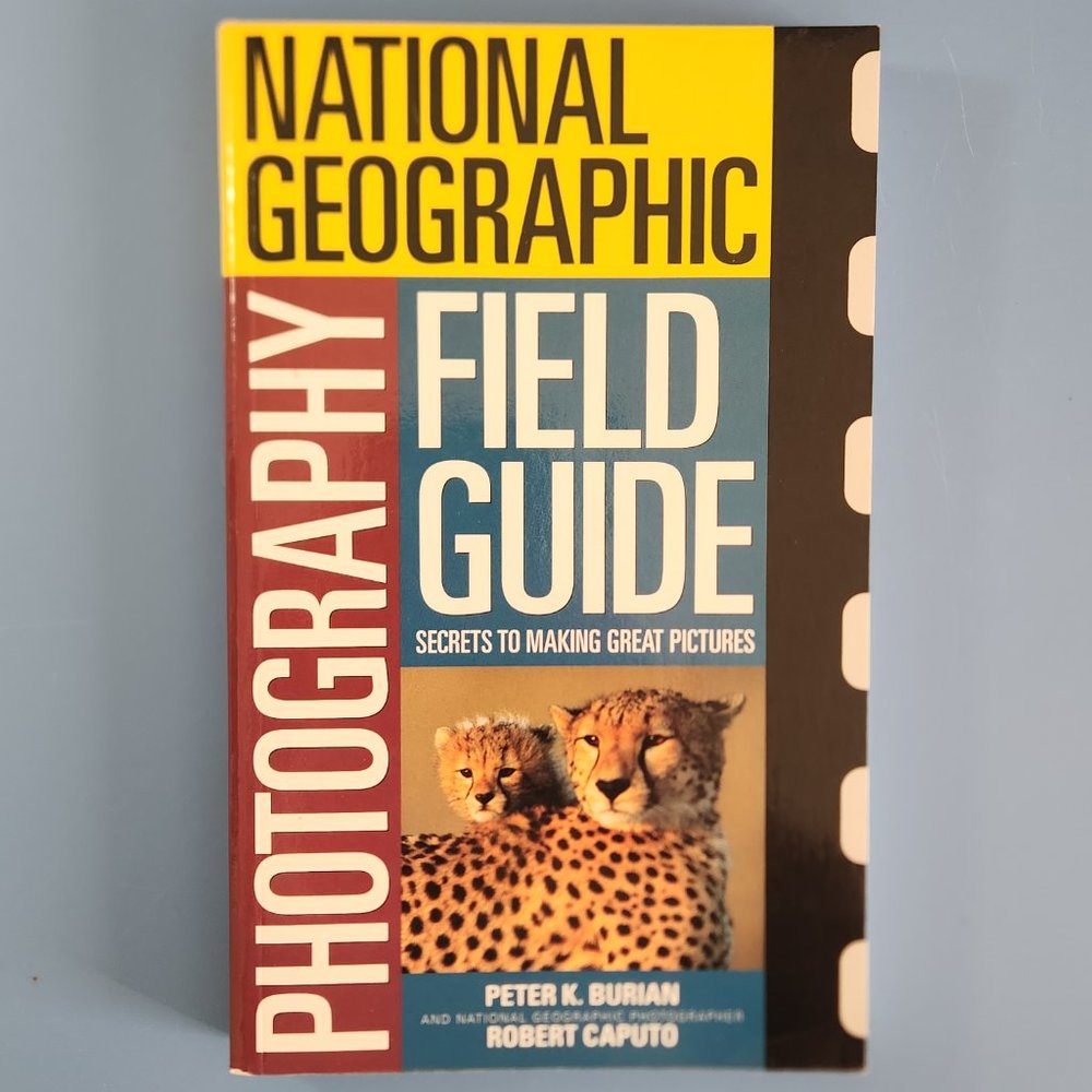 DIGITAL PHOTOGRAPHY FIELD GUIDE, CAMERA, BOOK